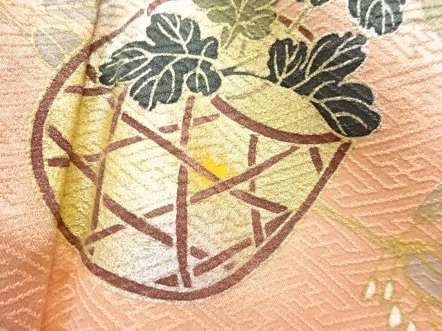  荒波に花籠模様訪問着（重ね衿付き）